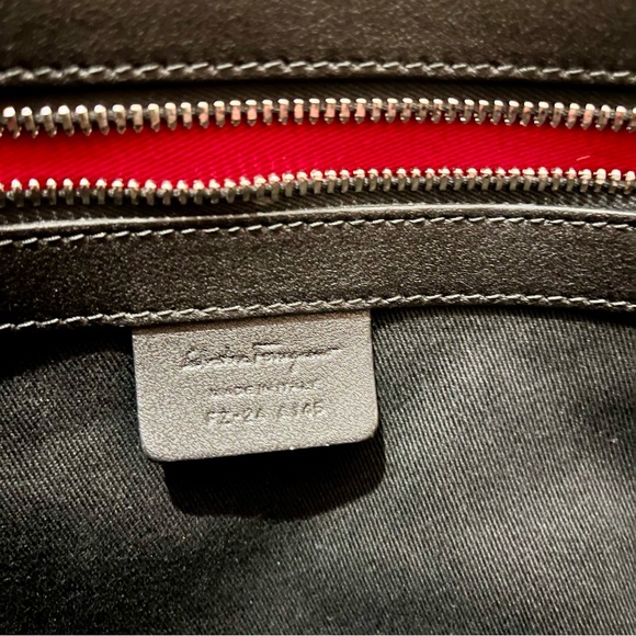 Ferragamo Weekender Duffel Bag - Picture 3 of 5